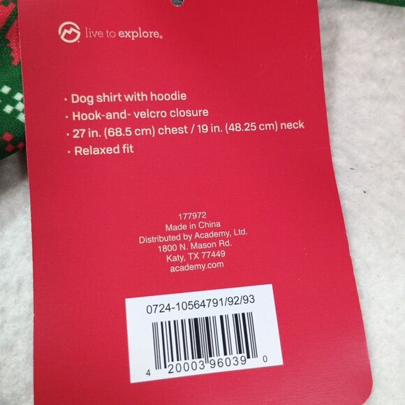 Magellan Outdoors Dog Shirt S/M Fleece Red Green Christmas Market NWT Pet Outfit - Picture 4 of 14